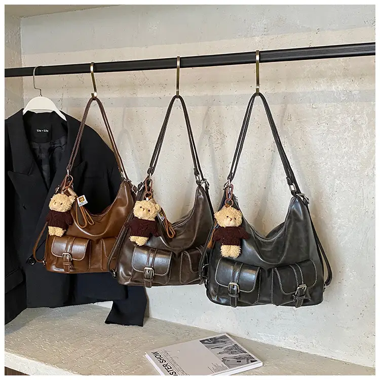 Women's Large Capacity Leather Tote Bag Brown Retro Style — feature 1