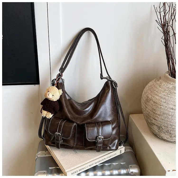 Women's Large Capacity Leather Tote Bag Brown Retro Style — feature 17