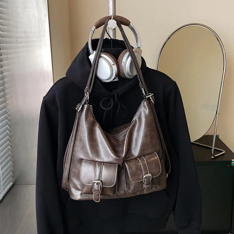 Women's Large Capacity Leather Tote Bag Brown Retro Style - Image 3