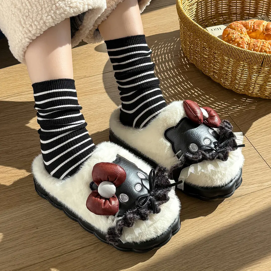 Hellokitty Cat Cotton Slippers Women's 2025 New Winter Ip Co-Branded Warm Anti-Slip Fleece-Lined Thickeneded Cotton Slippers - Image 6