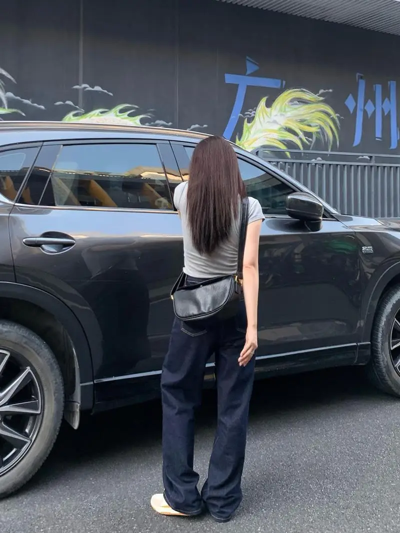 Dark Blue Wide Leg Jeans for Women 2025 — feature 6
