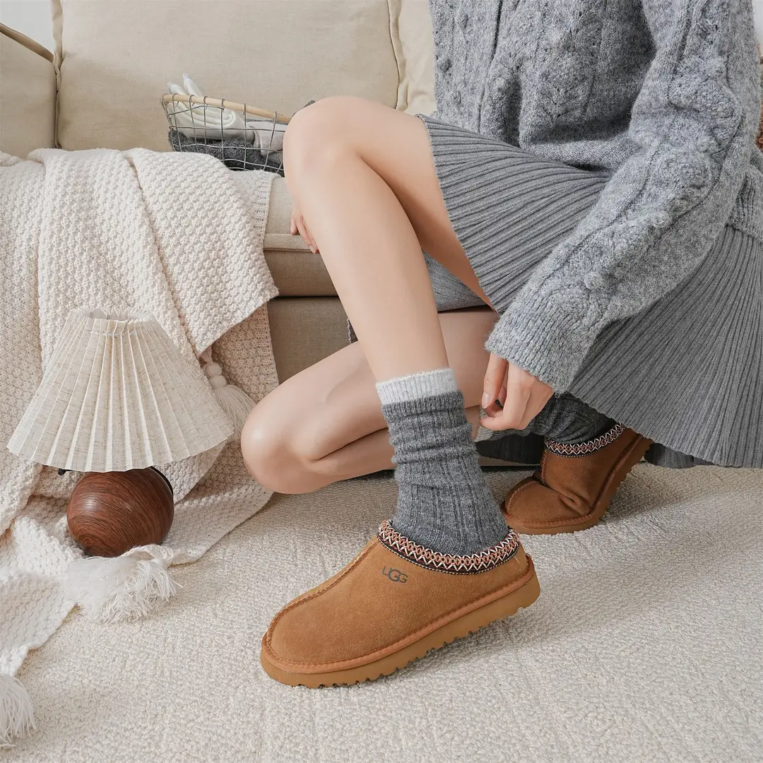 Thick Double-Layered Wool Socks for Women, Mid-Calf Length, Autumn and Winter Korean Style, Color-Blocking, High-End Gray, Thickened for Warmth, Slouch Socks for Winter — feature 18