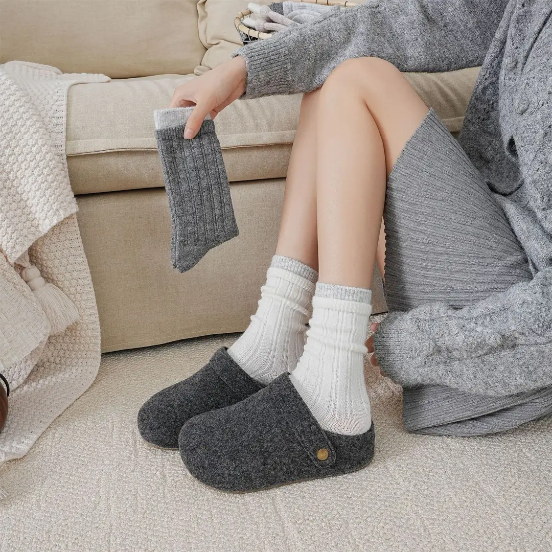 Thick Double-Layered Wool Socks for Women, Mid-Calf Length, Autumn and Winter Korean Style, Color-Blocking, High-End Gray, Thickened for Warmth, Slouch Socks for Winter — feature 30