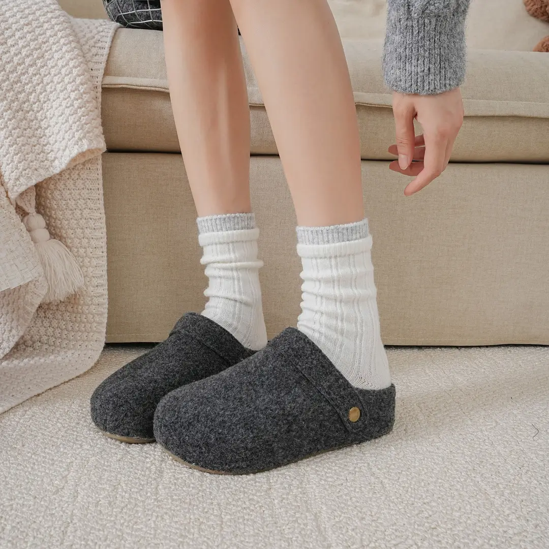 Thick Double-Layered Wool Socks for Women, Mid-Calf Length, Autumn and Winter Korean Style, Color-Blocking, High-End Gray, Thickened for Warmth, Slouch Socks for Winter — feature 31