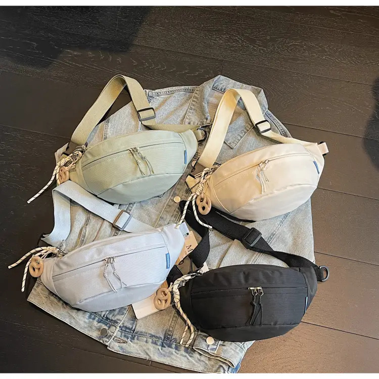 Black Canvas Crossbody Bag for Women 2026 — feature 14
