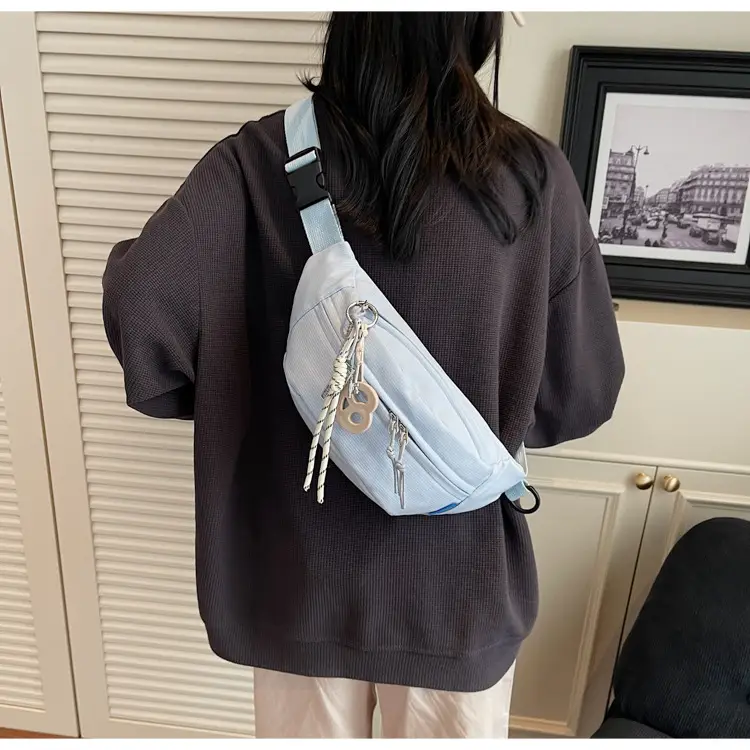 Black Canvas Crossbody Bag for Women 2026 — feature 17