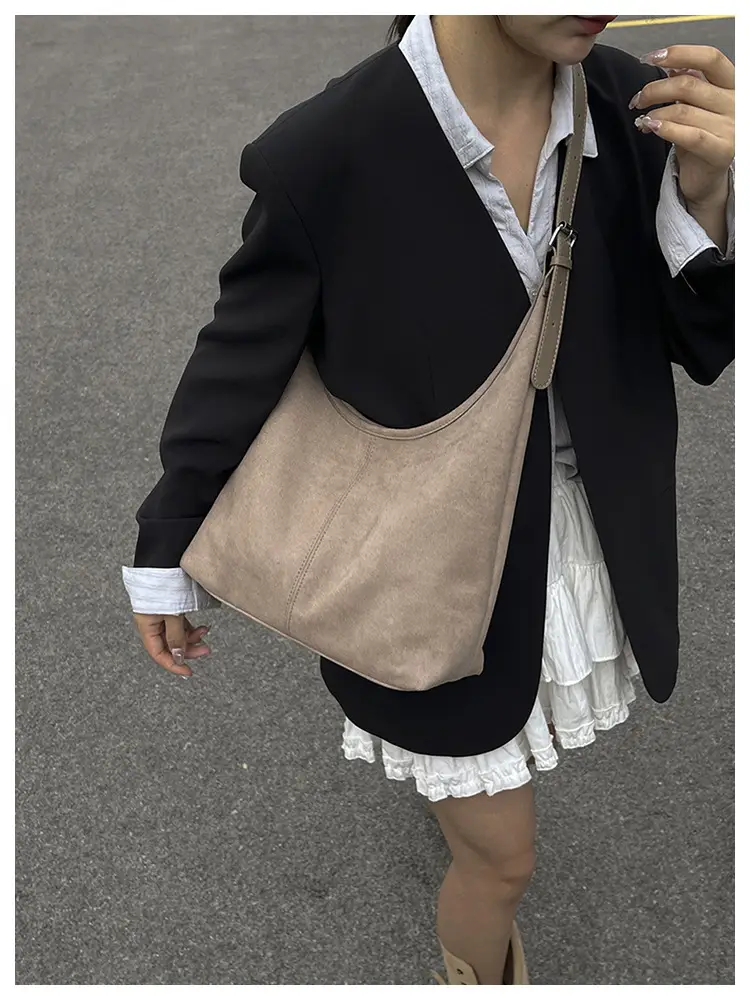 2025 Textured Brown Shoulder Bag Large Capacity — feature 11