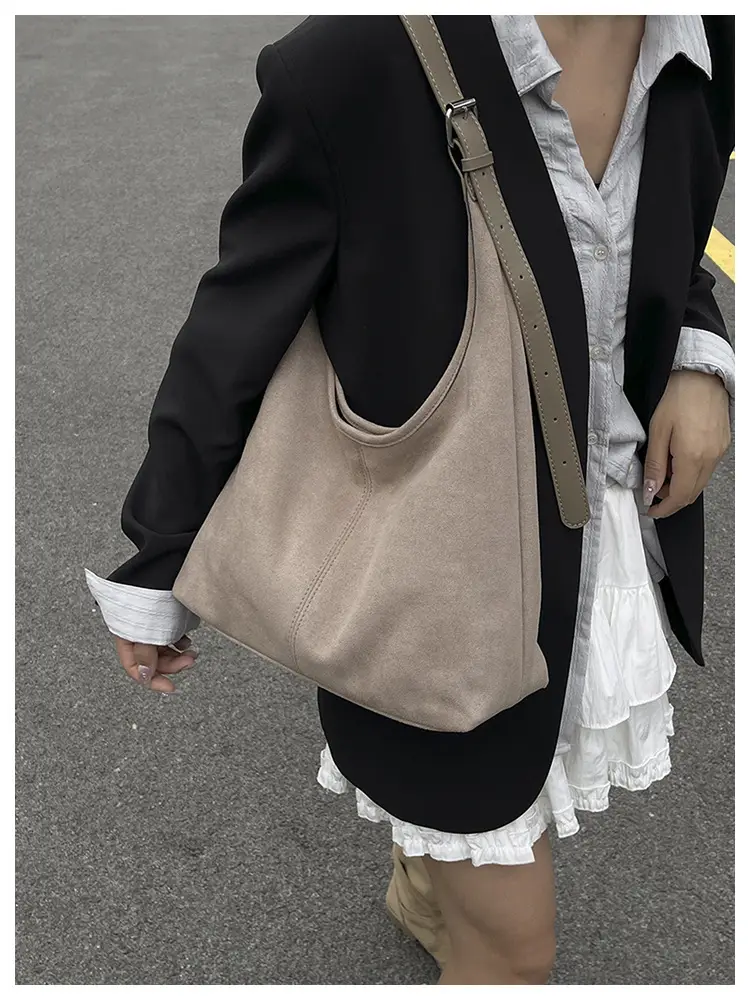 2025 Textured Brown Shoulder Bag Large Capacity — feature 14