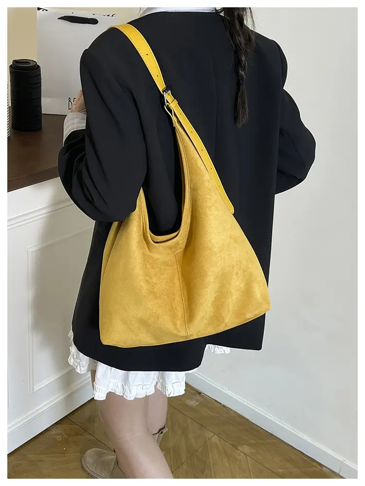 2025 Textured Brown Shoulder Bag Large Capacity — feature 19