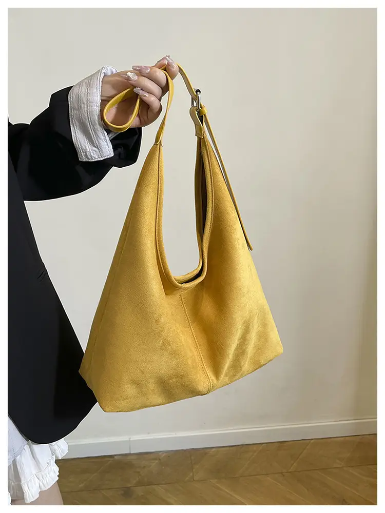 2025 Textured Brown Shoulder Bag Large Capacity — feature 21