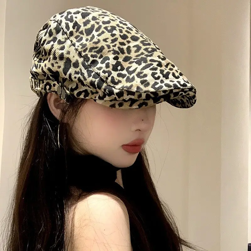 Vintage Japanese Style Striped Beret for Women