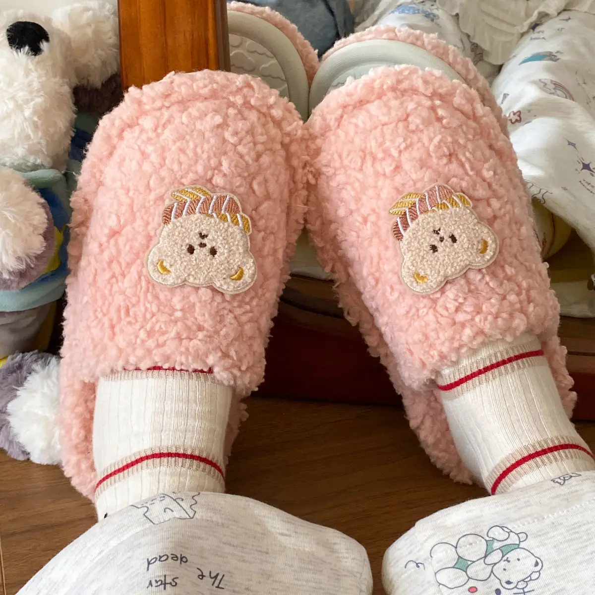 Winter Plush Cotton Cartoon Bear Slippers for Women — feature 25