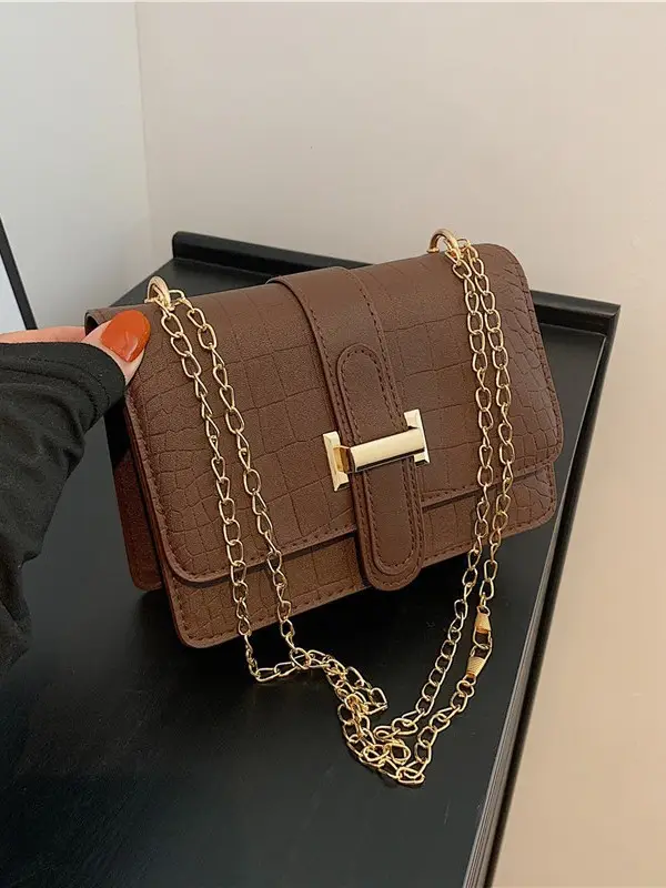 Black Chain Shoulder Bag for Women - Image 7