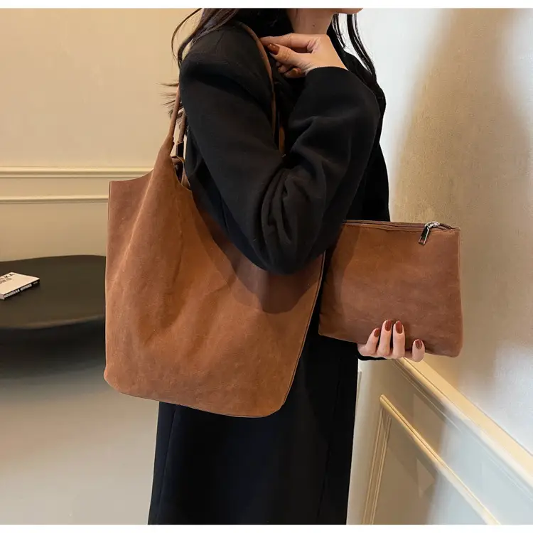 Women's Suede Shoulder Bag Large Capacity Brown — feature 12
