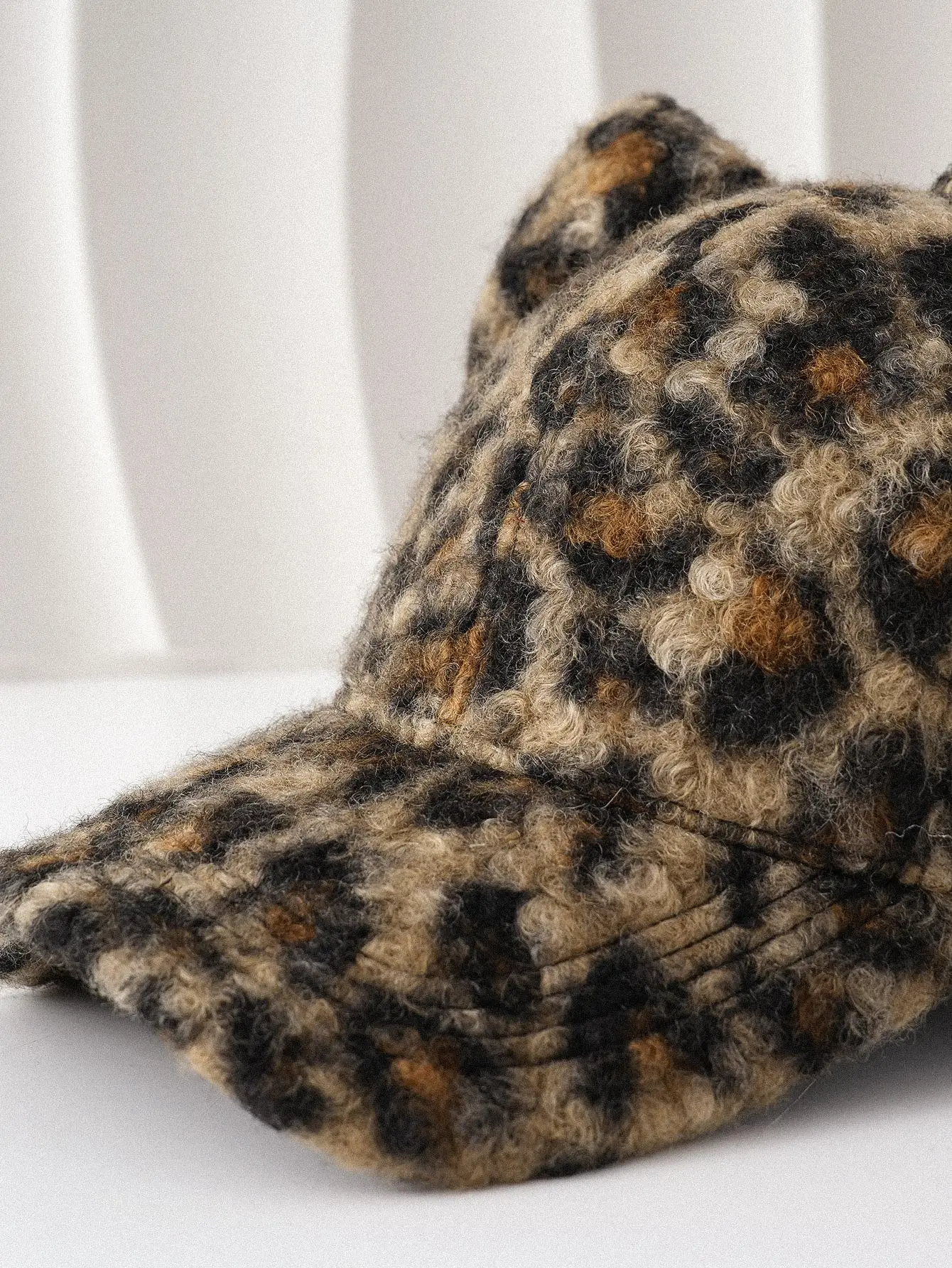 Leopard Print Cat Ear Cap with Lamb Fleece Warm Sunshade — feature 2