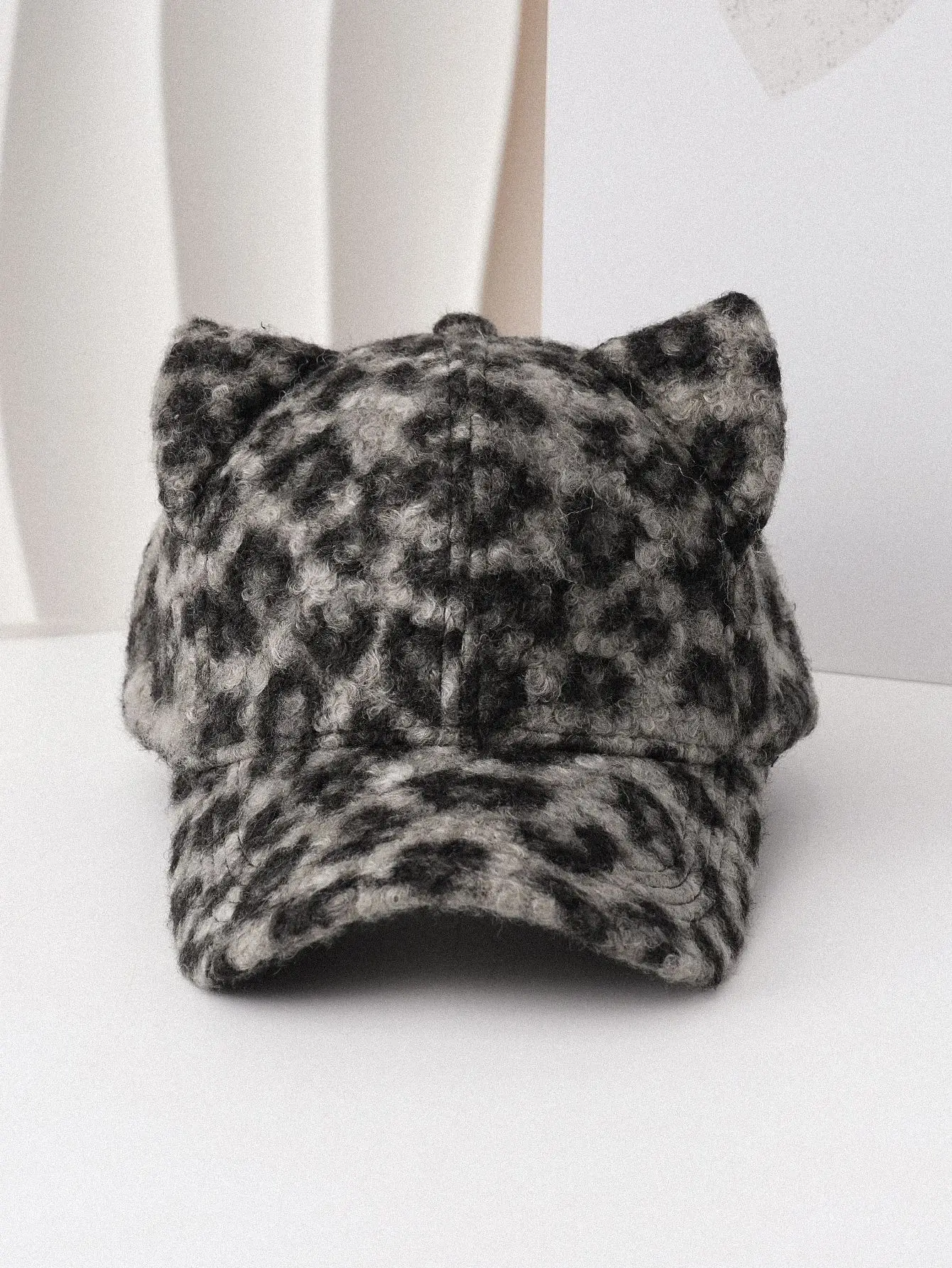 Leopard Print Cat Ear Cap with Lamb Fleece Warm Sunshade — feature 6