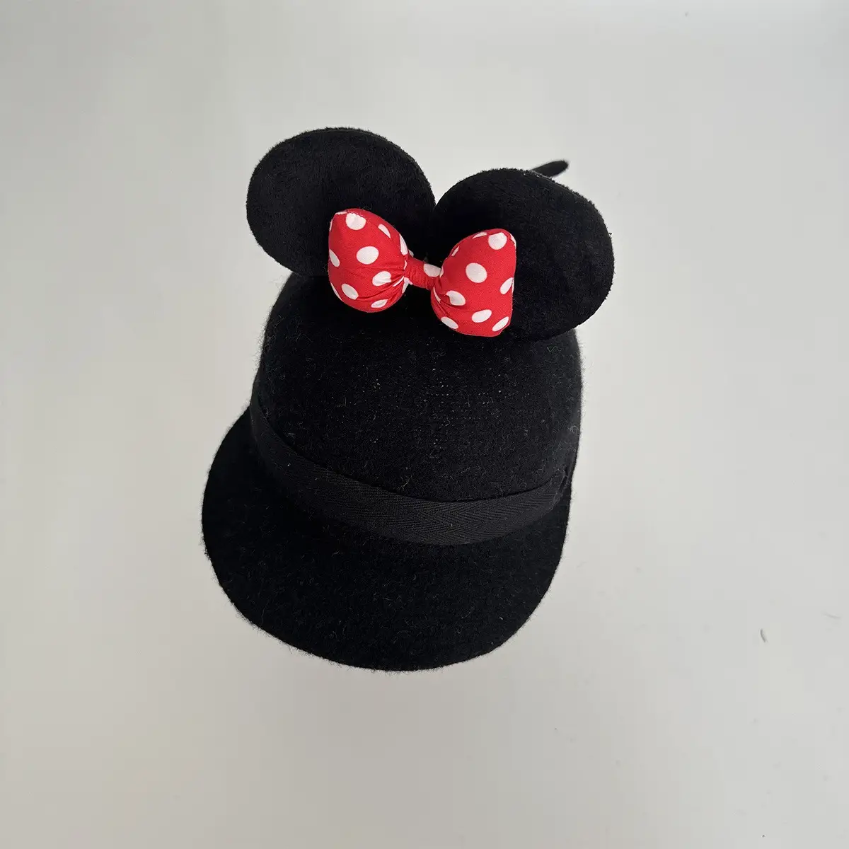 Minnie Bow Woolen Baby Hat Grey Red Polka Dot — feature 11