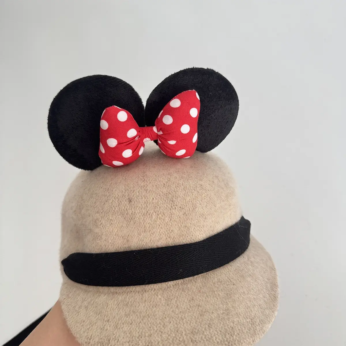 Minnie Bow Woolen Baby Hat Grey Red Polka Dot — feature 9