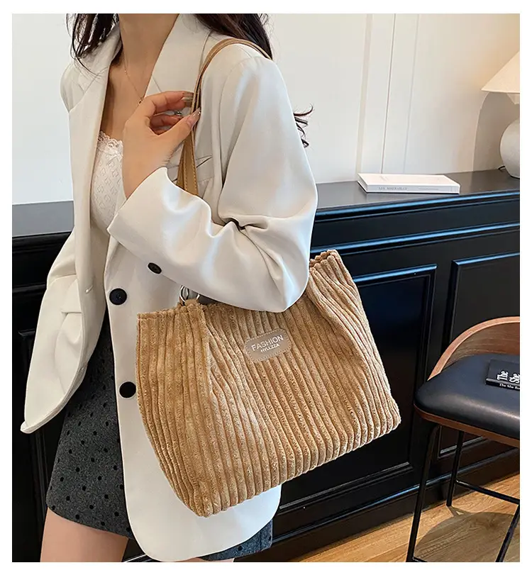 Women's Corduroy Chain Shoulder Bag 2026 Brown — feature 1