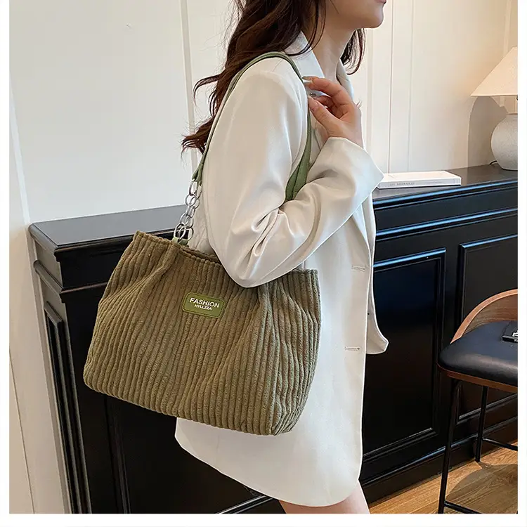 Women's Corduroy Chain Shoulder Bag 2026 Brown — feature 40