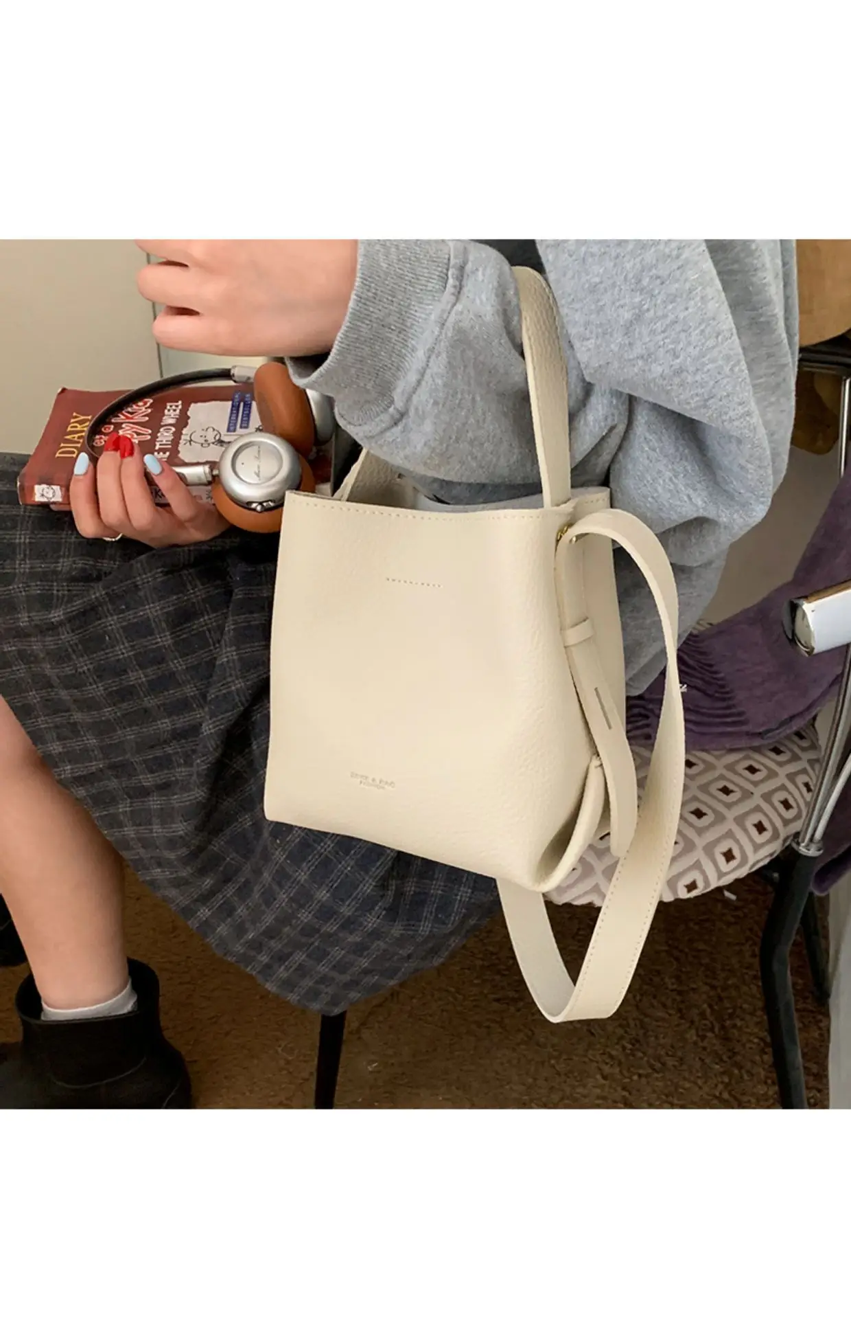 Women Retro Satchel Bag Brown Leather 2025 — feature 19