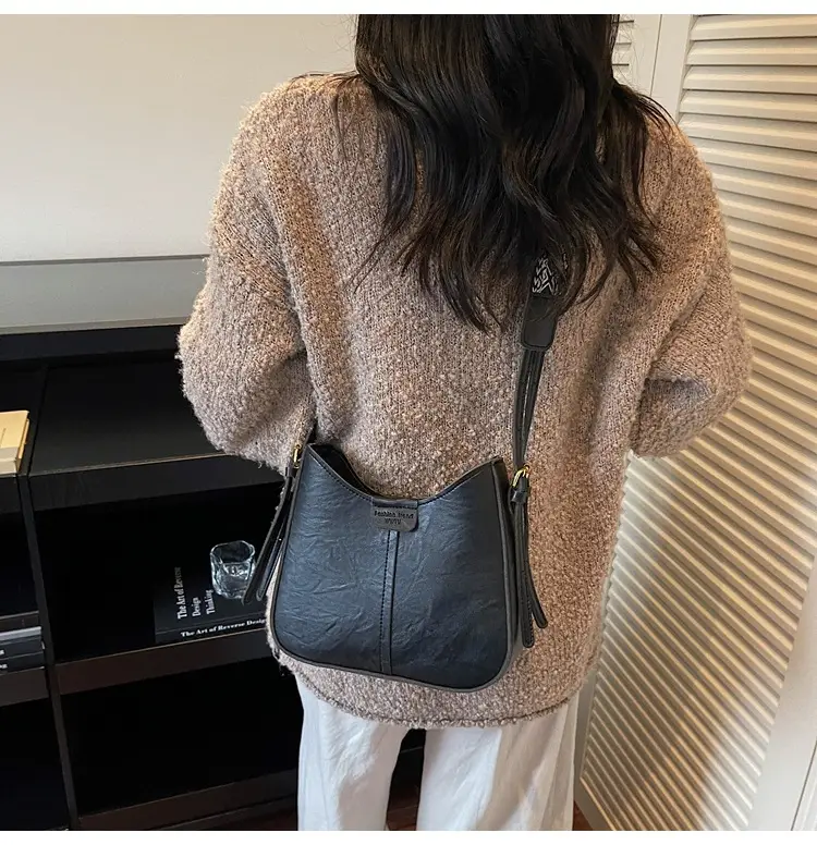 Brown Square Shoulder Bag for Women 2025 — feature 16