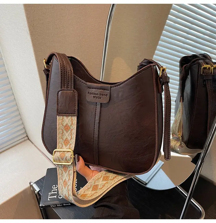 Brown Square Shoulder Bag for Women 2025 — feature 23