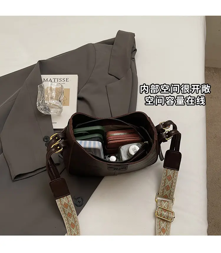 Brown Square Shoulder Bag for Women 2025 — feature 6