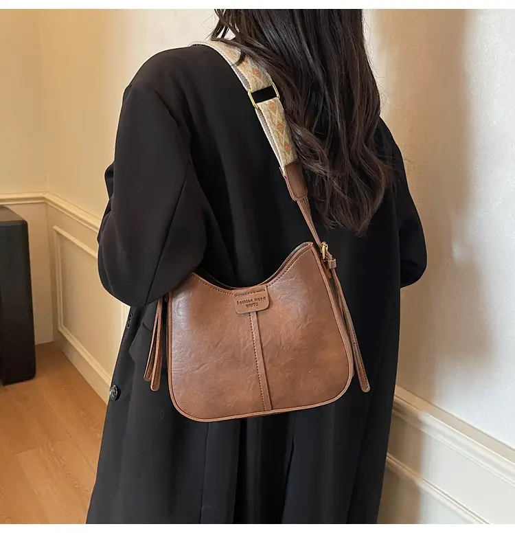 Brown Square Shoulder Bag for Women 2025 — feature 7