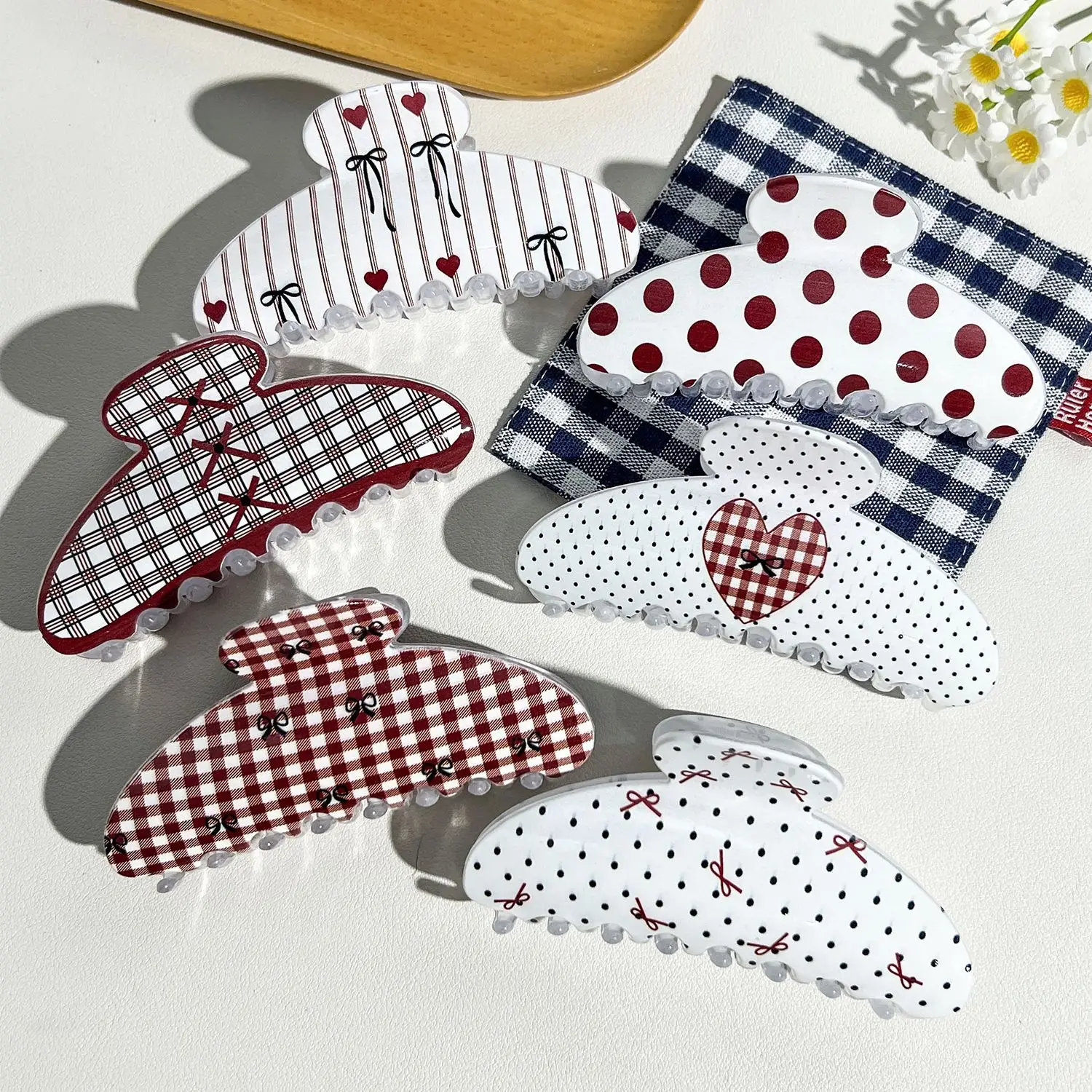 Retro Cross Shark Hairpin Clip for Women's Back of Head β feature 6
