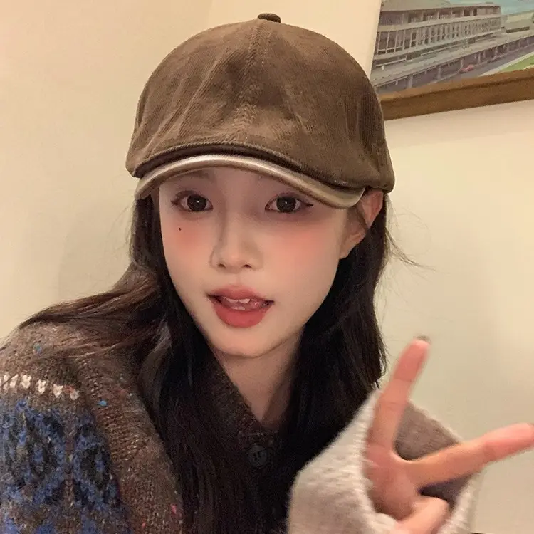 Women Japanese Retro Forward Cap All Season Painter's Cap - Image 6