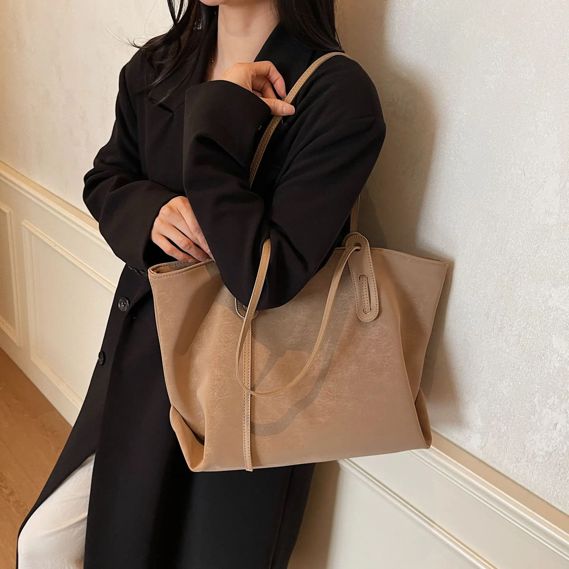 Brown Retro Suede Women's Large Shoulder Bag - Image 6