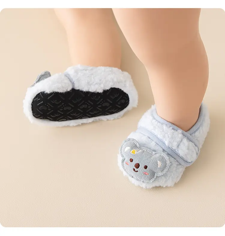 Baby Fleece Warm Floor Shoes Blue with Cute Bear Design — feature 9
