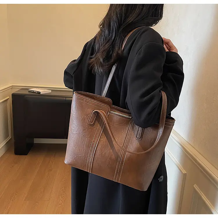 Large Capacity Leather Shoulder Bag for Women 2025 — feature 24