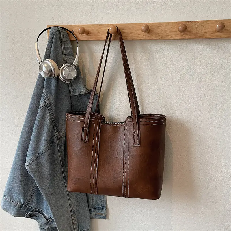 Large Capacity Leather Shoulder Bag for Women 2025 - Image 4