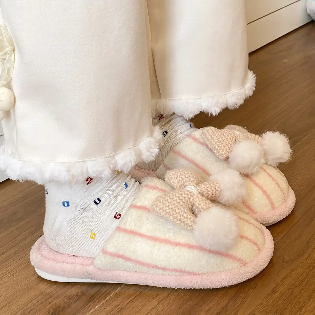Winter Furry Slippers for Women Lightweight Cotton Slip-On — feature 32