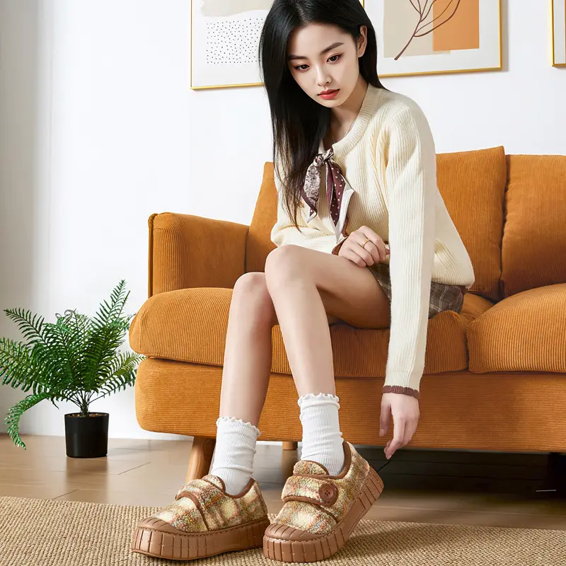 Children's Family Cotton Slippers with Heel, Winter Indoor Home Household Outer Wear Plush Warm Anti-Slip Winter Cotton Shoes for Women - Image 6