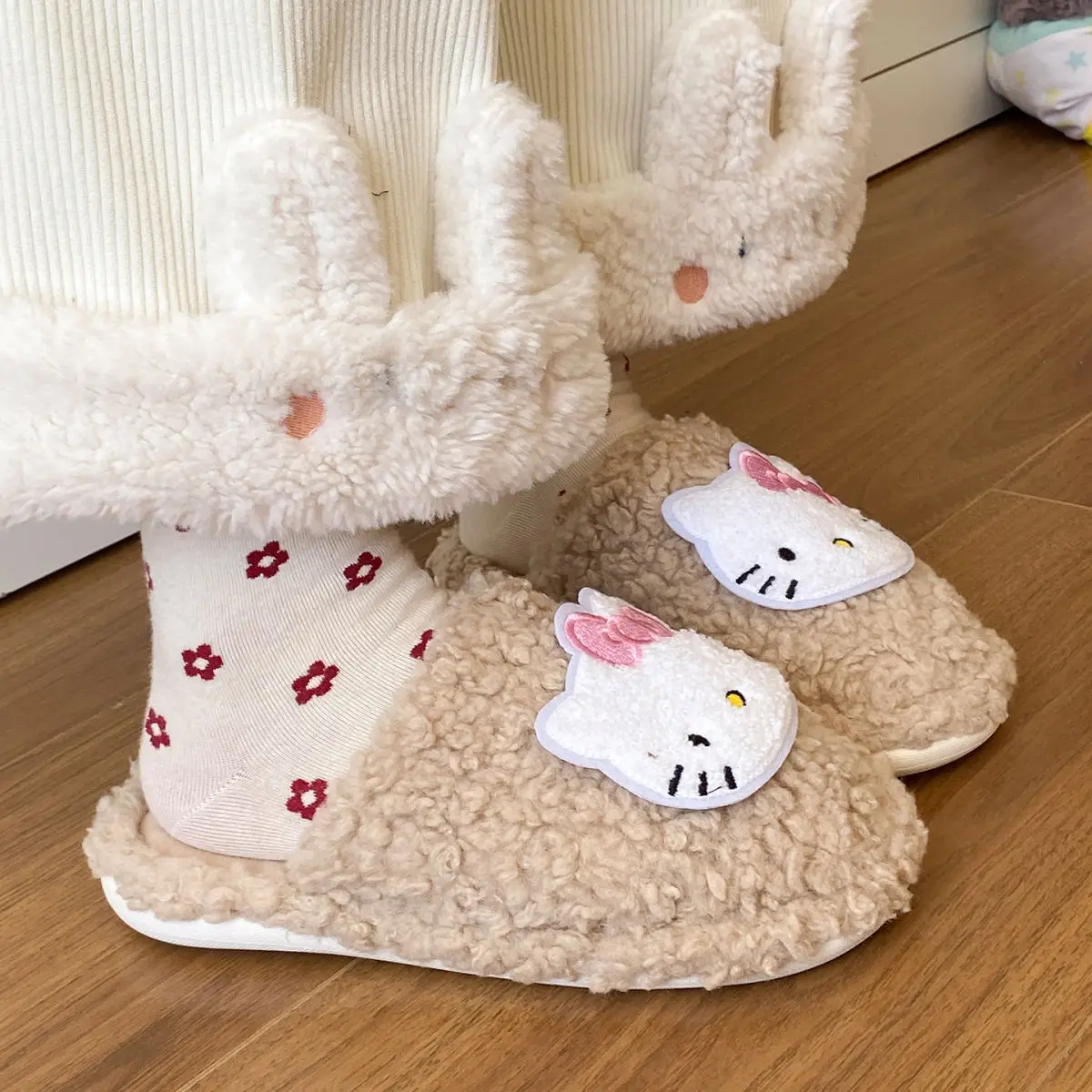 Hello Kitty Soft Pink Winter Home Slippers for Women — feature 23