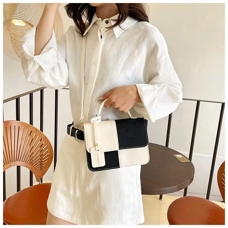 2026 Korean Style Contrasting Black White Handbag for Women — feature 12