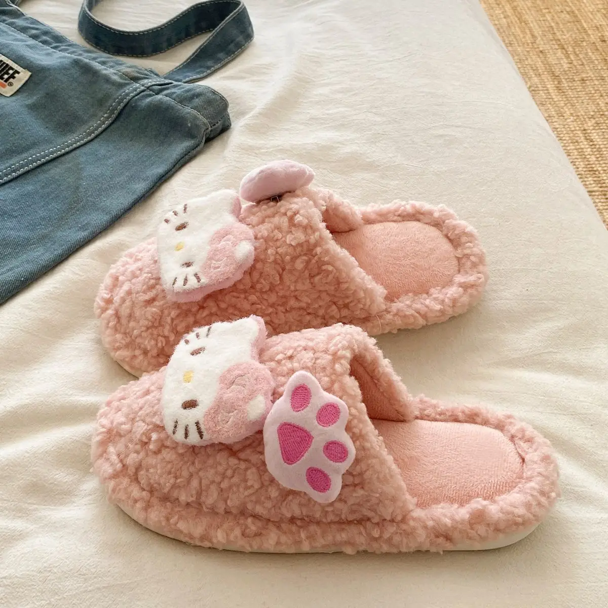 Cute Cat Paw Slippers for Women Warm Winter Comfort — feature 21