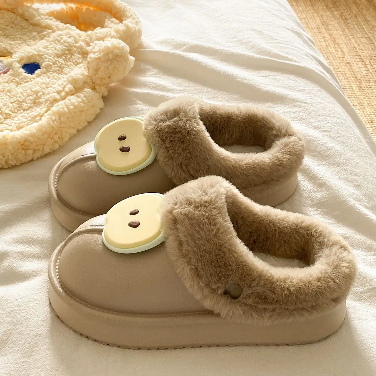 Warm Fleece Lined Women's Winter Slippers Black — feature 26
