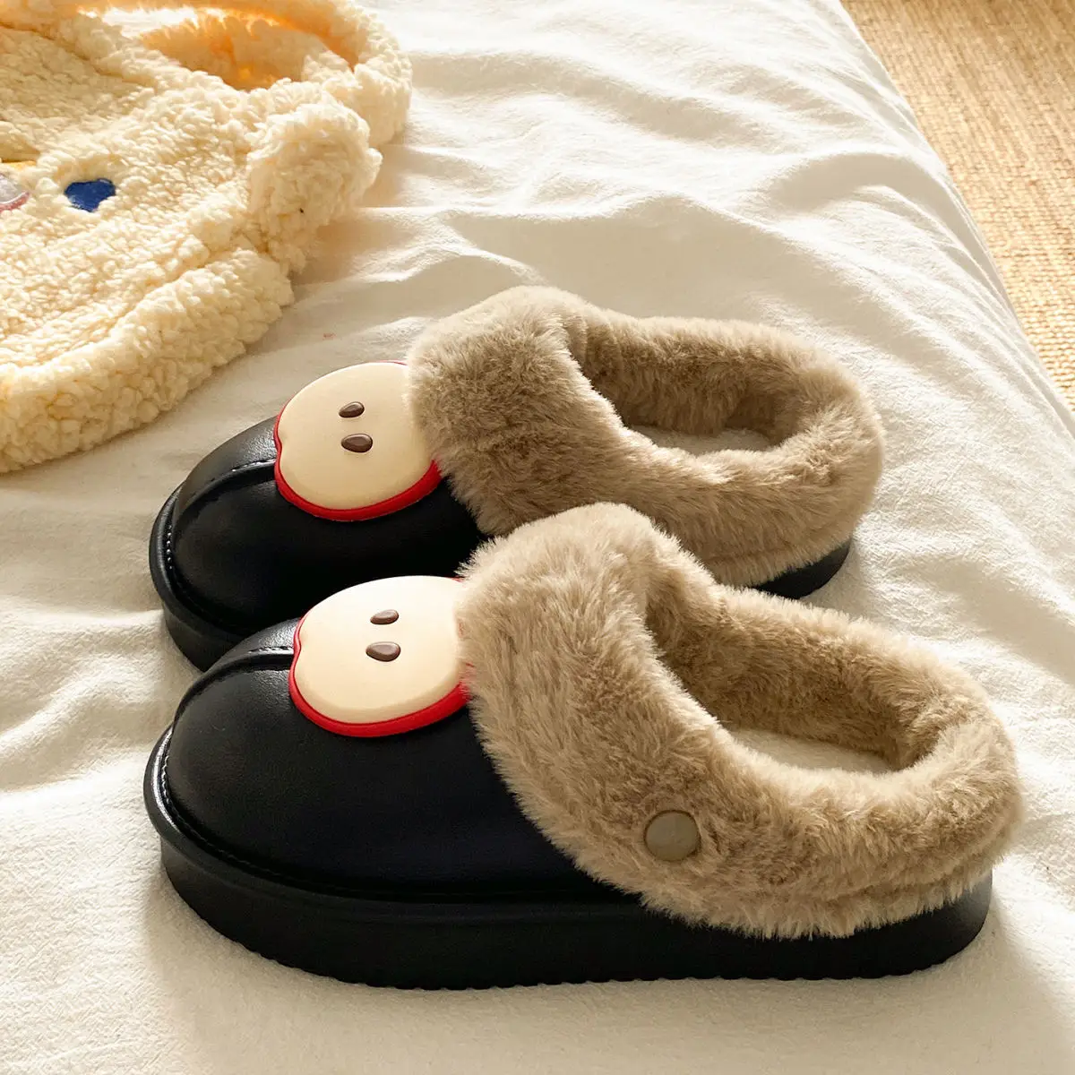 Warm Fleece Lined Women's Winter Slippers Black — feature 28