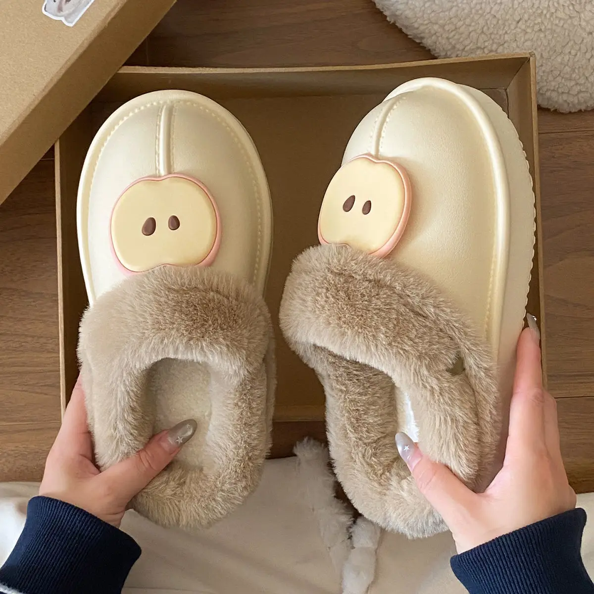 Warm Fleece Lined Women's Winter Slippers Black — feature 31