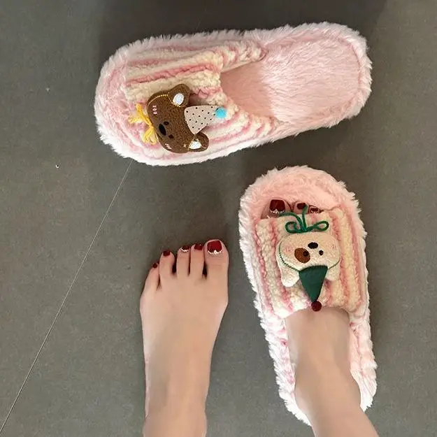 Fashionable and Versatile Retro-Style Cute Bear Fur Slippers for Women 2026 Autumn and Winter New Striped Plush Cotton Slippers