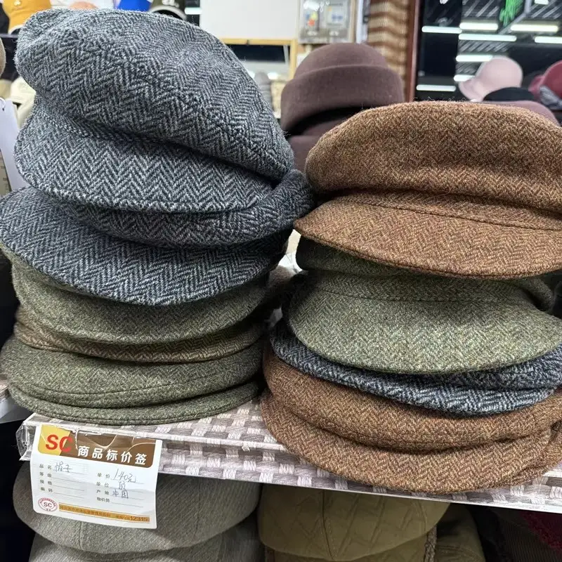 British Classic All-Wool Octagonal Hat for Women — feature 2