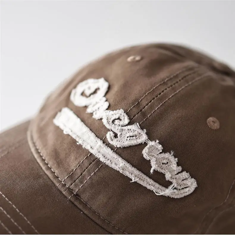 Black Embroidered Baseball Cap for Men Women — feature 5