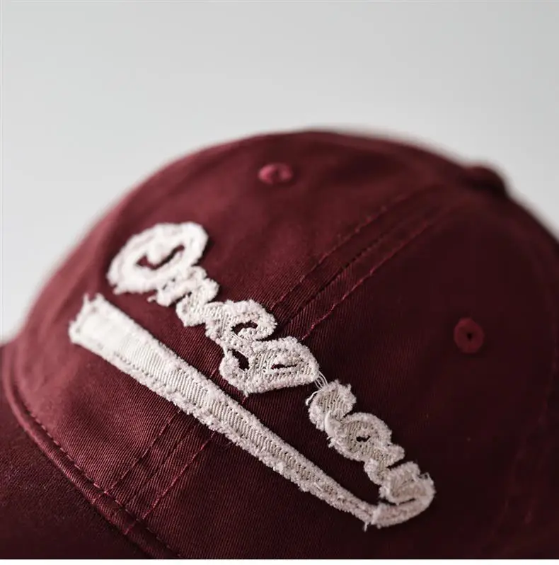 Black Embroidered Baseball Cap for Men Women — feature 9
