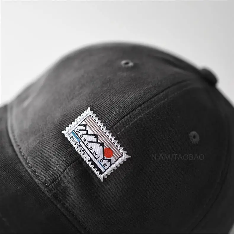 Black Patch Label Baseball Cap Unisex Sunshade — feature 13
