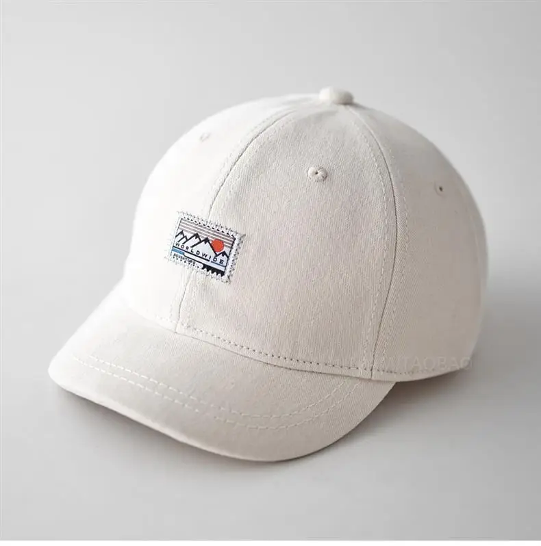Black Patch Label Baseball Cap Unisex Sunshade — feature 2