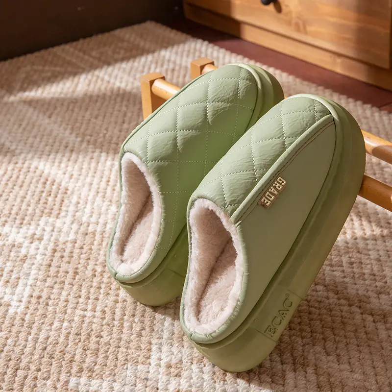 2025 New Waterproof Cotton Slippers for Women, Autumn and Winter Outer Wear, Home Use, Thick-Soled Cotton Slippers for Men - Image 2
